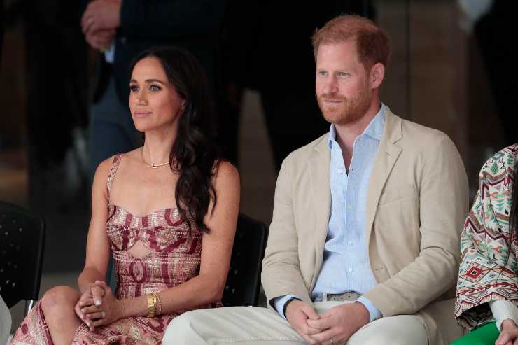 Amici infuriati con Harry a causa di Meghan