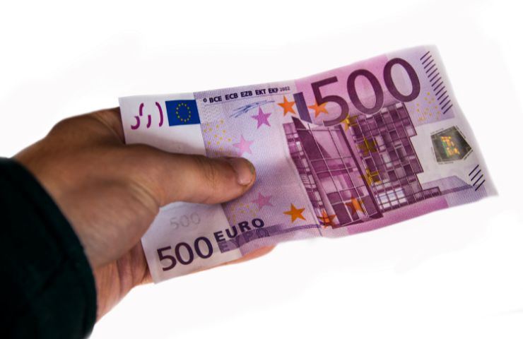 Restituire 500 euro carta spesa