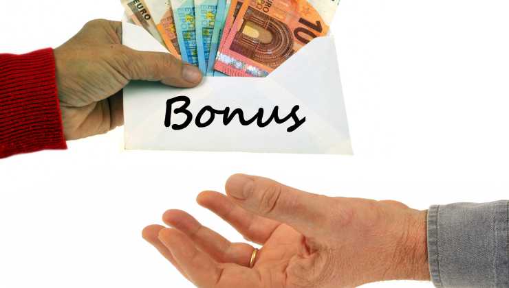 ritardo comunicazioni comuni per bonus 500 euro