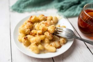 ricetta gnocchi speck stracchino