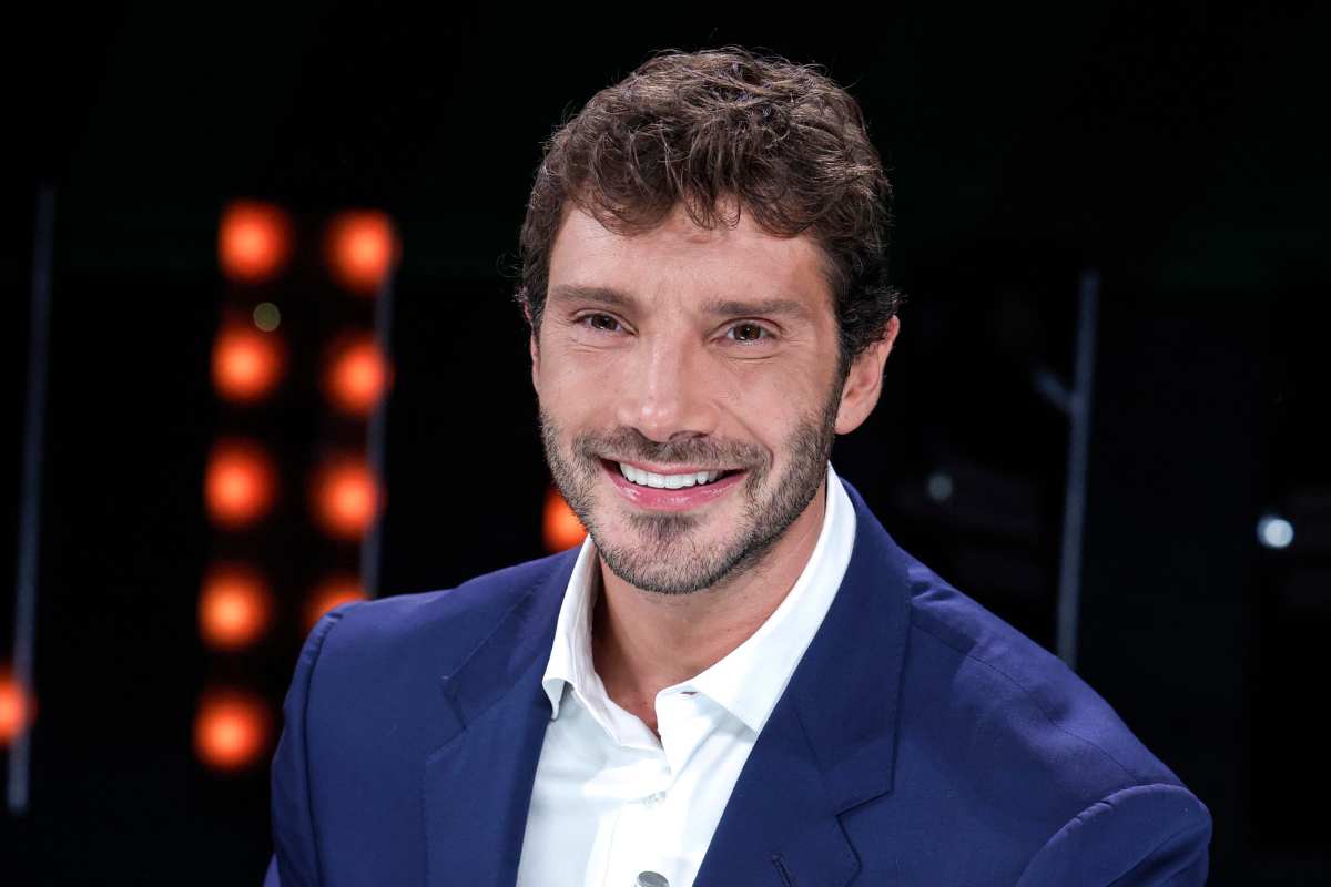 sorella di stefano de martino bellissima