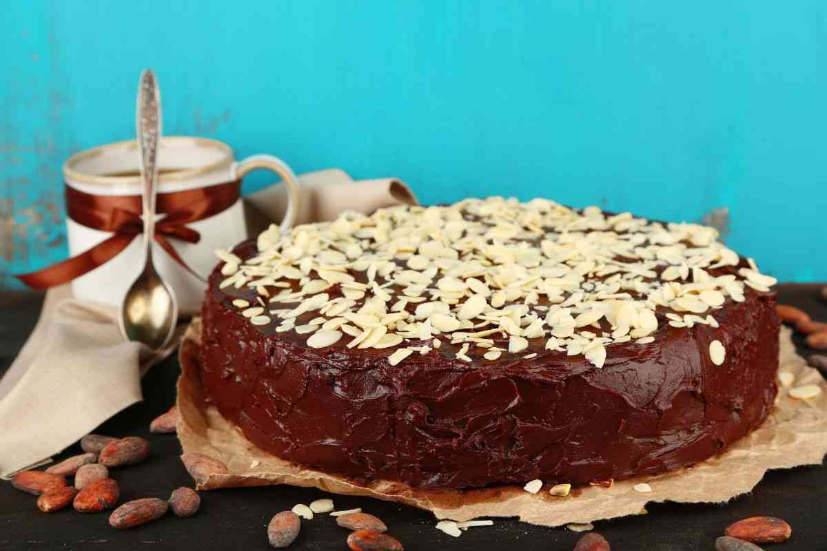 torta mandorle e cioccolato